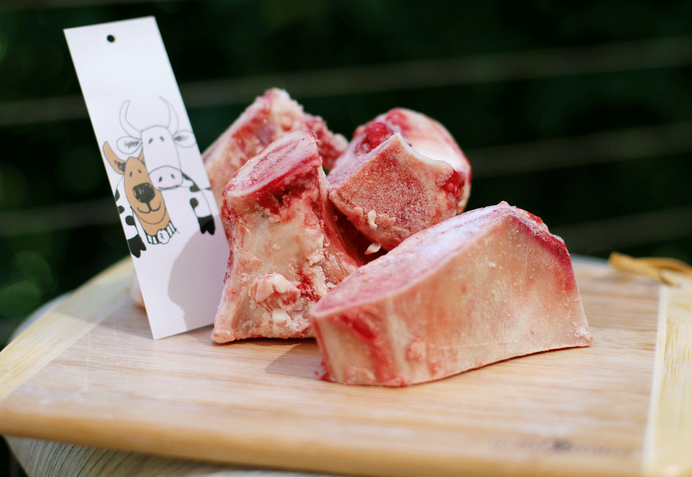 1kg Raw meaty bones for dental health